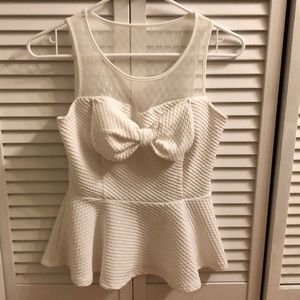 White bow tank size M by Papaya
